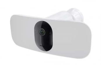 Arlo 3 Floodlight