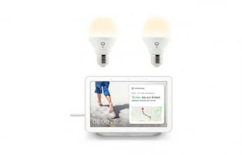 Google Nest Hub und zwei LIFX Mini White E27 Leuchten