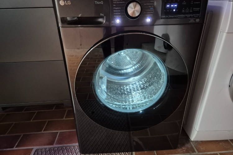 Wie schlägt sich der LG Wärmepumpentrockner RT80V9B im Alltag?