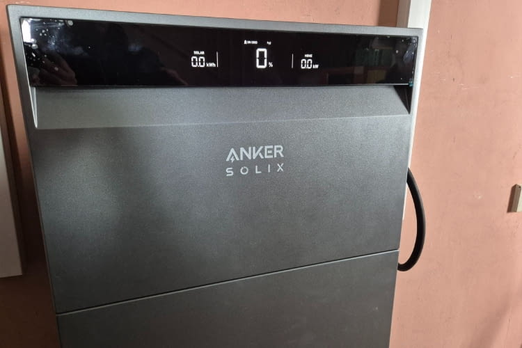 Wir haben den Anker SOLIX X1 Speicher ausführlich getestet. Ob er uns auch überzeugt hat?