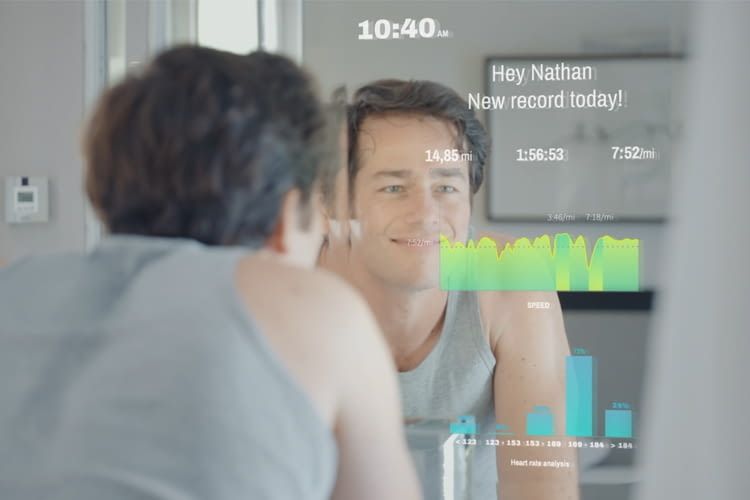 CareOS verbindet Fitness-Tracker, Waage, Zahnbürste und Smartphone mit dem Spiegel