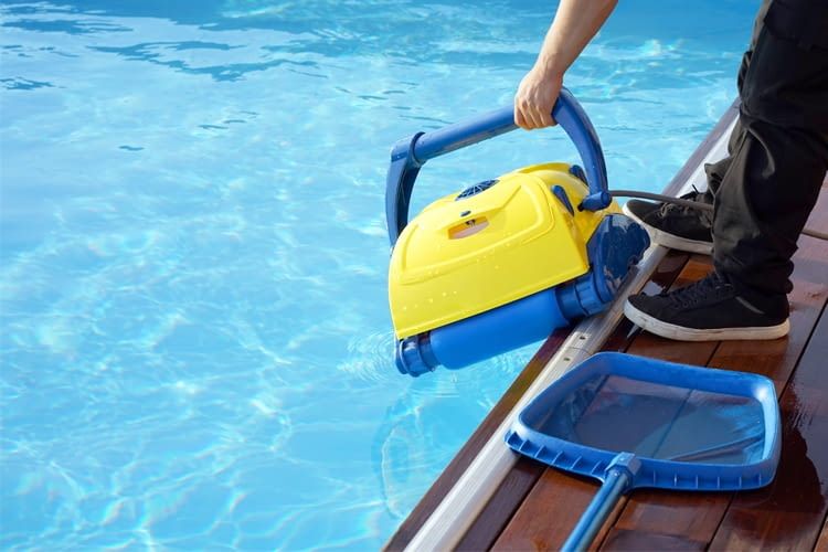 Wir helfen das richtige Poolreiniger Modell zu finden