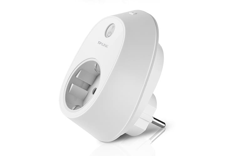 Der WLAN-Zwischenstecker TP-Link HS110 ist kompatibel mit Amazon Alexa und Google Assistant
