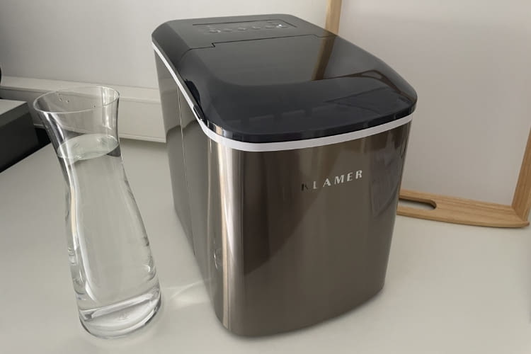 Wir durften die Klamer Eiswürfelmaschine in der Ausführung "Klassik" (2,1 Liter) testen