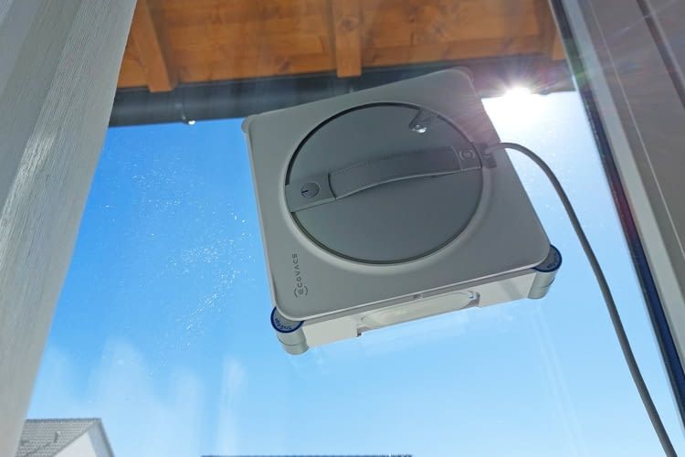 Wir erklären, was gute Fensterputzroboter auszeichnet