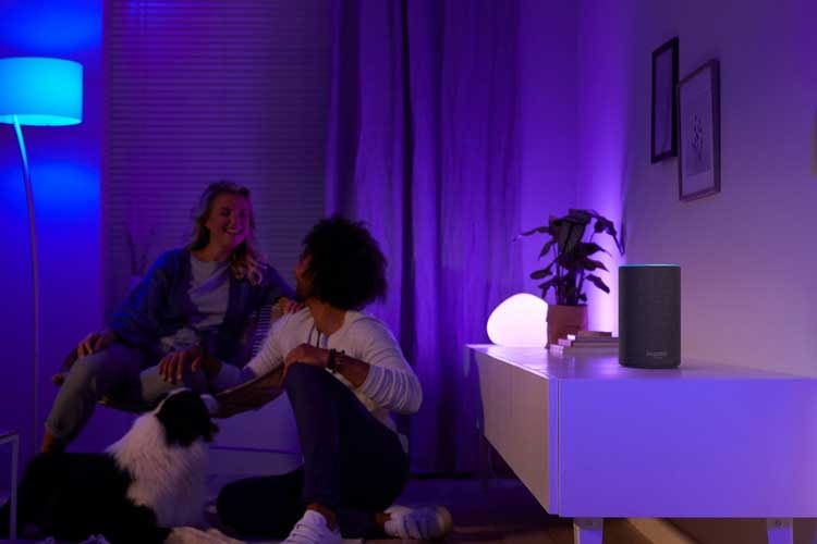 Wir erklären, wie Nutzer Philips Hue Lampen mit Alexa verbinden