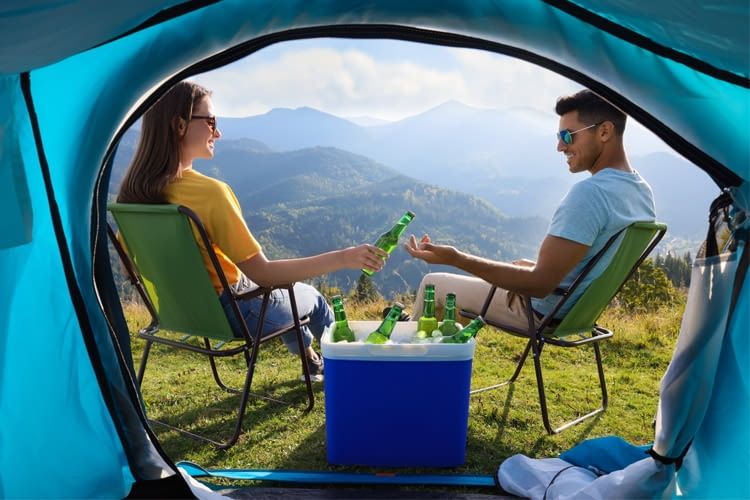 Camping Kühlschränke sind äußerst praktische Reisebegleiter