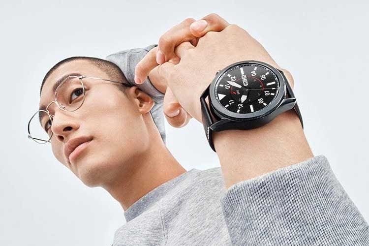 Samsung Galaxy Watch sieht gut aus und bietet viele smarte Funktionen