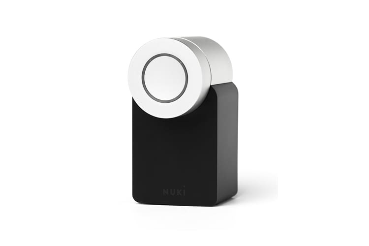 Das Nuki Smart Lock lässt sich auch in Mietwohnungen einfach Nachrüsten
