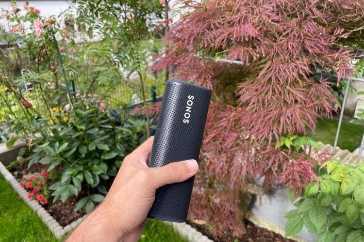Der Akku der Sonos Roam soll bis zehn Stunden halten