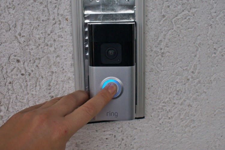 Die Ring Doorbell 3 im Einsatz