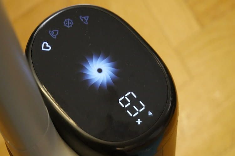 Das attraktive Display des Dreame H14 Pro ist gut einzusehen