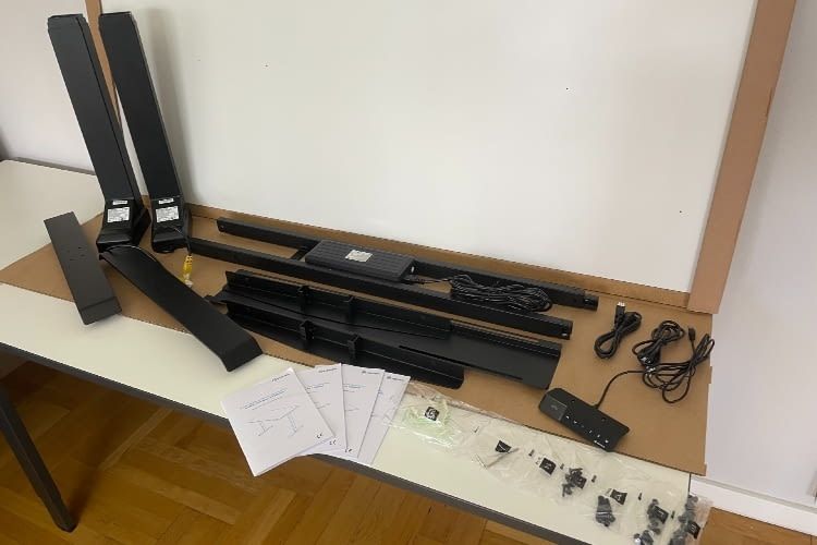 Der Lieferumfang des Desktopia Pro X