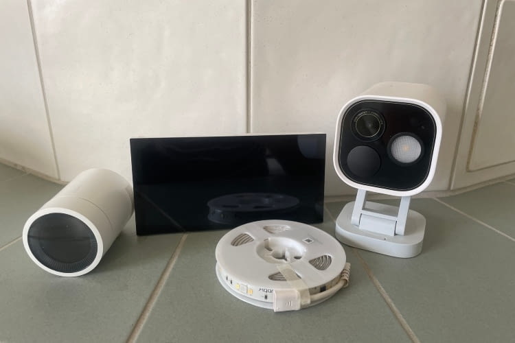 Thermostat, Kamera und Lightstrip: Mit diesen Geräten haben wir den Hub getestet