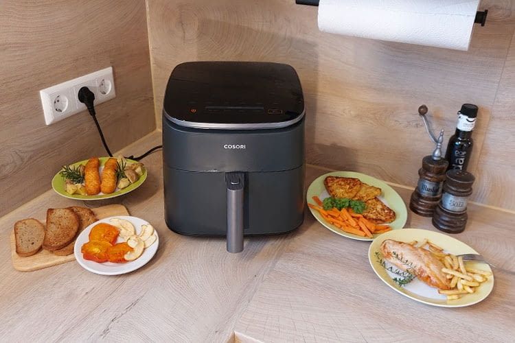 Hier sind einige der in unserem Test zubereiteten Heißluftfritteusen Gerichte zu sehen