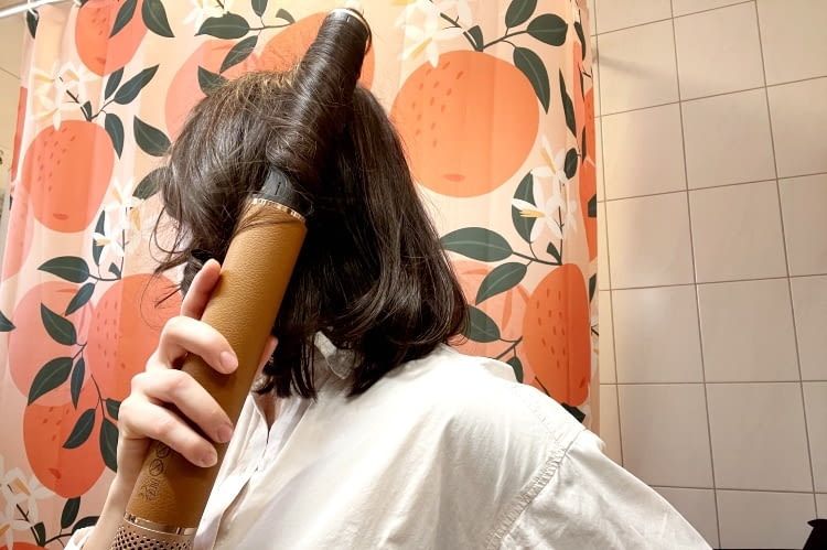 Lockendrehen ist mit diesem Dreame Haarstyler kinderleicht