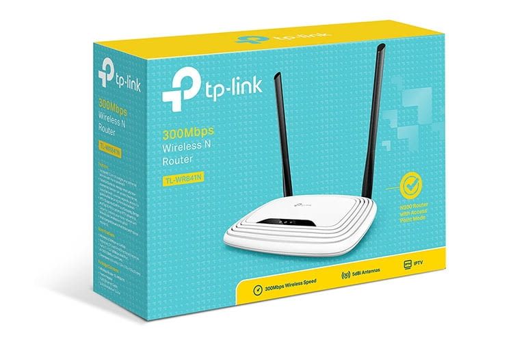 WLAN-Router TP-Link TL-WR841N kommt mit Anleitung, Netzteil und Installations-CD