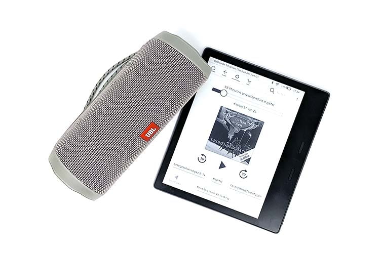 Audible Hörbücher lassen sich vom Amazon Kindle Oasis auf einen externen Bluetooth-Lautsprecher streamen