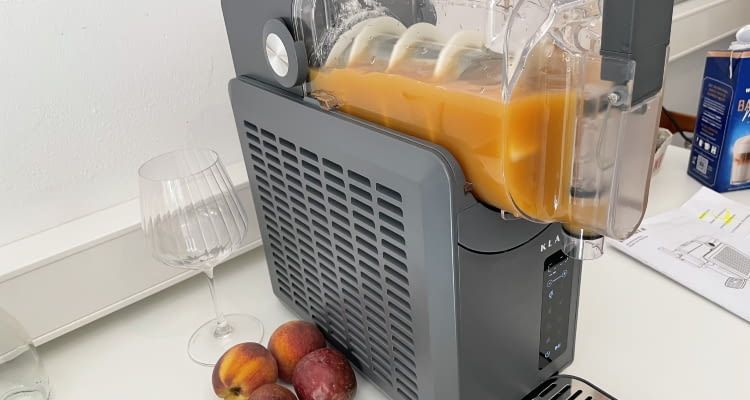 Die Klamer Slushmaschine machte aus flüssig schnell cremig