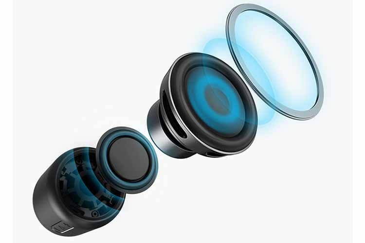 Der Bluetooth-Lautsprecher ANKER Soundcore Mini schafft eine Audiolautstärke von bis zu 5 Watt