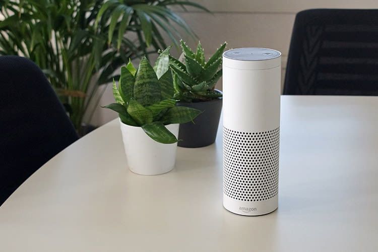 Amazon Echo Plus zieht beim Abspielen von Musik auf voller Lautstärke ganze 7,1 Watt Strom