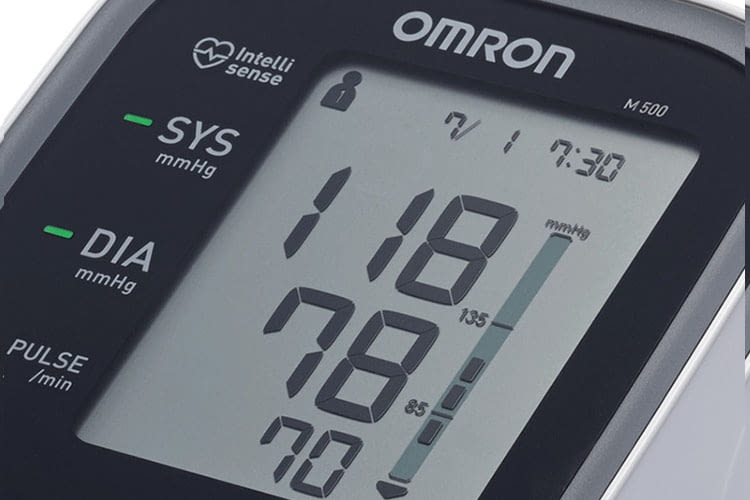 Mit dem OMRON Oberarm-Blutdruckmessgerät den Blutdruck im Blick behalten 