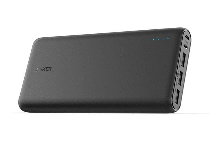 Anker PowerCore 26800 mAh verfügt über zwei Micro-USB-Ports zum schnellen Laden der Powerbank