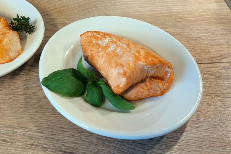 Saftiger Lachs mit leicht brauner Kruste - besser geht's nicht