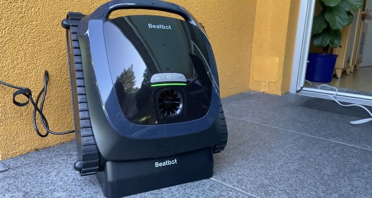 Bwatbot Aquasense 2 kommt mit UV-resistenter Beschichtung