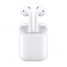 Bluetooth Kopfhörer für iPhone. Apple Watch und Co. mit kabelgebundenem Ladecase. Bis zu 24 Stunden Wiedergabe dank Ladecase.