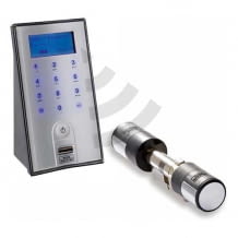 Elektronisches Türschloss-Set für Innen- und Außentüren. Sichere Bedienung durch Fingerscan und Pincode. Einfache Selbstmontage.