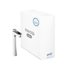 Zertifizierte, tanklose Umkehrosmoseanlage mit 11-stufiger Filtration, 1200 GPD Durchfluss und 3:1 Reinwasserverhältnis.