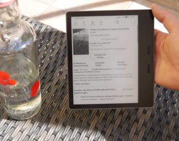 Wir zeigen die besten eBook-Reader, die auch bei Sonnenschein gut lesbar sind