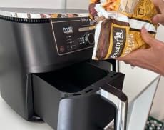 Unser ersten Test der Ninja Dual Zone erfolgte natürlich mit einem Sack Pommes