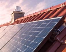 Wir nennen alle aufkommende Kosten einer 14 kWp Photovoltaikanlage.
