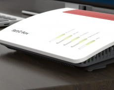 Die FRITZ!Box 7590 AX ist der beste Router für DSL-Internetanschlüsse in unserem Vergleich