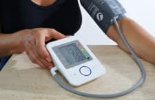 Wir stellen die beliebtesten Blutdruckmessgeräte im Überblick vor