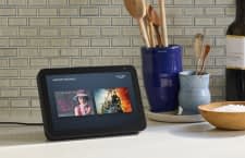 Filme beim Kochen streamen? Mit Echo Show 8 kein Problem