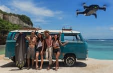 Die Drohne DJI Mavic Air eignet sich perfekt für Gruppen-Selfies
