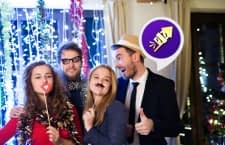 Alexa sorgt auf der Silvesterparty mit Feuerwerkssound für gute Stimmung