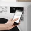 Dank NFC Tag-On-Funktion können am Smartphone gewählte Funktionen auf die Waschmaschine übertragen werden