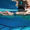 Viele Fitbit Fitness-Tracker eignen sich auch zum Schwimmen